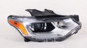 Nice! 2018-2021 Chevrolet Traverse RH Right Passenger Side Headlight Xenon OEM