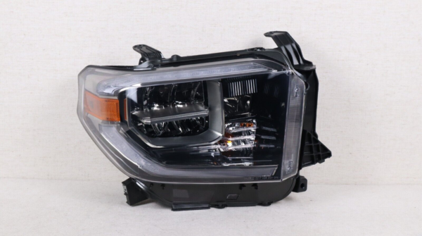 Great! 2018-2021 Toyota Tundra RH Right Passenger Side Headlight LED Chrome TYC