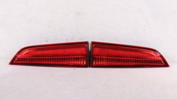 Pair! 2016-2018 Honda Pilot LH & RH Left Right Rear Liftgate Tail Lights LED OEM