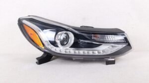 2017-2022 Chevrolet Trax RH Right Passenger Side Headlight Halogen Projector OEM