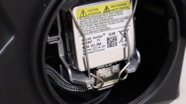 2012-2014 Mercedes-Benz CLS550 CLS63 W218 RH Right Passenger Headlight Xenon OEM - Image 11