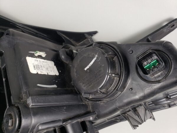 2011 2012 2013 2014 Hyundai Sonata LH Left Driver Side Headlight Xenon HID OEM - Image 3