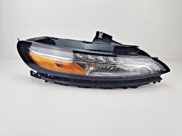 2014-2018 Jeep Cherokee RH Passenger Daytime Running Light Turn Signal LED OEM