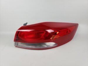 2017 2018 Hyundai Elantra RH Right Passenger Rear Outer Tail Light OEM