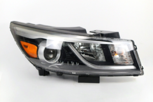 2015 2016 2017 2018 Kia Sedona RH Right Passenger Headlight Halogen W/LED OEM