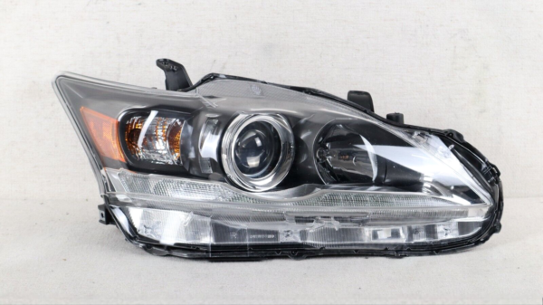 Nice! 2011-2017 Lexus CT200h Front RH Right Passenger Side Headlight Halogen OEM