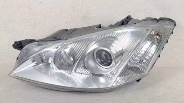 2007-2009 Mercedes-Benz S550 S600 S63 W221 LH Left Driver Headlight Xenon OEM