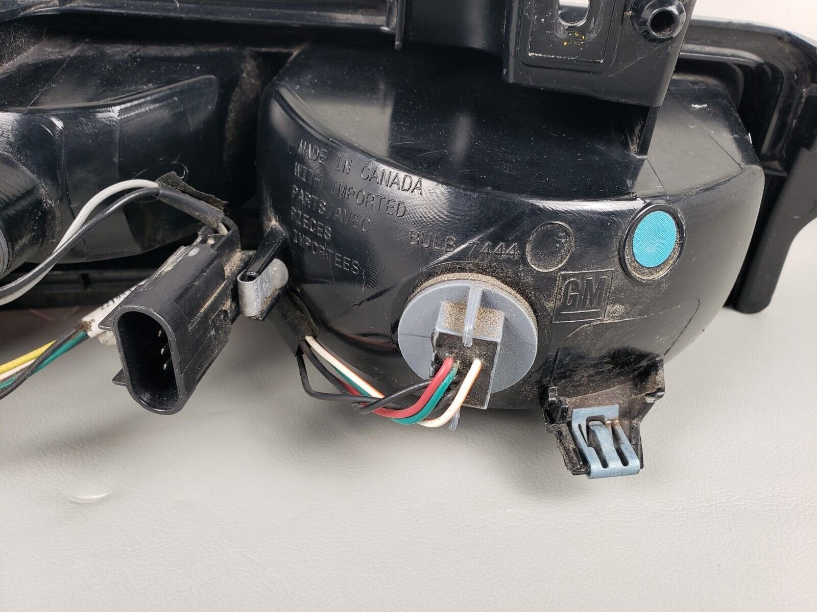 2014 2015 Chevrolet Camaro RH Right Passenger Side Rear Halogen Tail Light OEM - Image 5