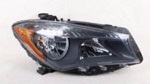 2014-2019 Mercedes-Benz CLA250 CLA43 RH Right Passenger Headlight Halogen OEM