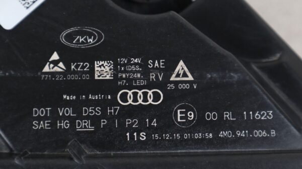 Mint! 2017 2018 2019 Audi Q7 RH Right Passenger Side Headlight Xenon HID OEM - Image 11