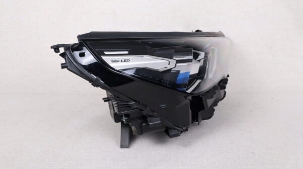 MINT! 2024 BMW 530i 540i i5 EV G60 RH Right Passenger Side Headlight LED OEM - Image 3