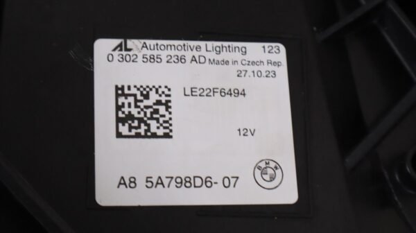 MINT! 2024 BMW 530i 540i i5 EV G60 RH Right Passenger Side Headlight LED OEM - Image 14