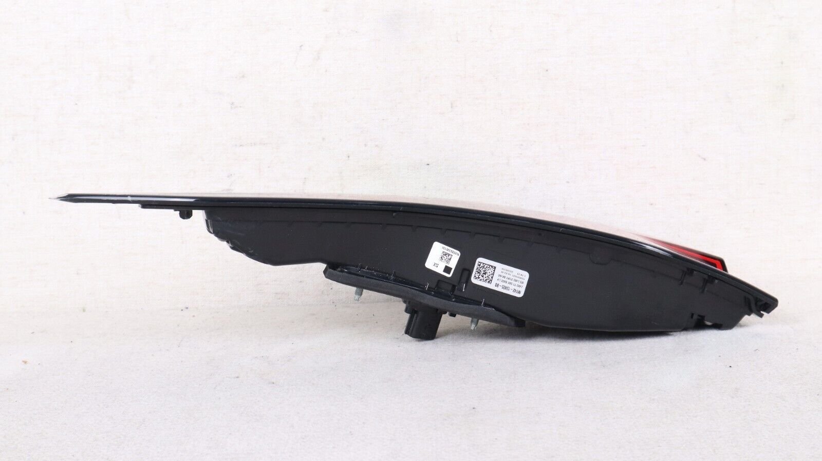 2021 Land Rover Discovery L462 LH Left Driver Rear Quarter Tail Light LED OEM - Image 5