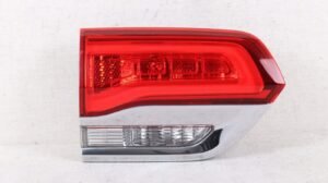 Nice! 2014-2021 Jeep Grand Cherokee Left Driver Side Tail Light Tailgate OEM