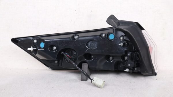 Mint! 2020-2023 Ford Edge Right Passenger Side Rear Tail Light LED OEM - Image 2