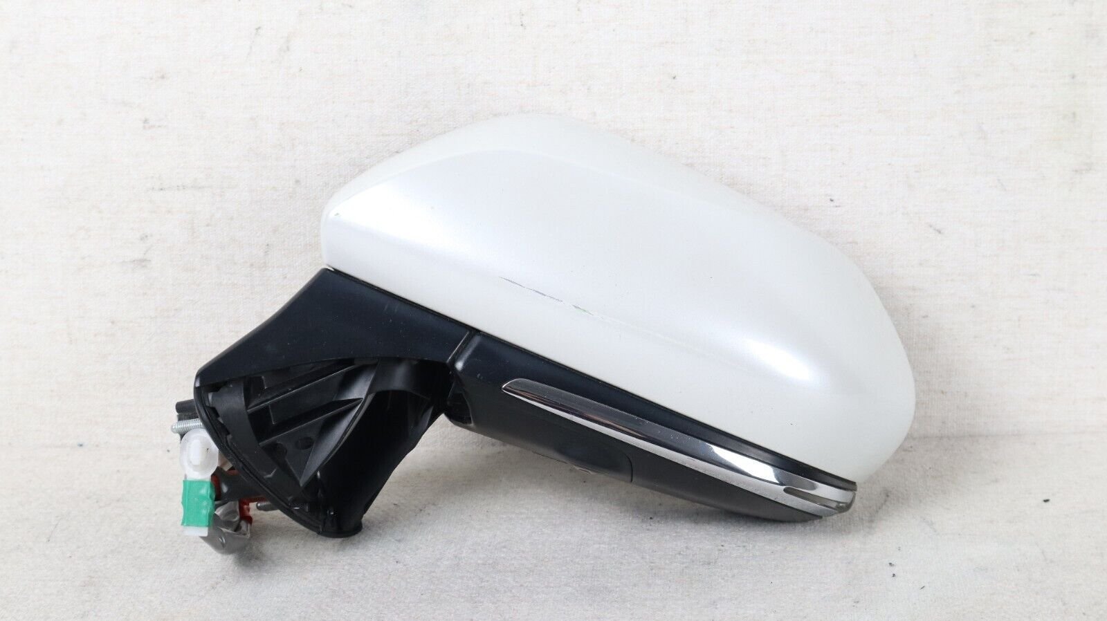 2018-2024 Toyota Camry Left Driver View Door Mirror w/Blind Spot w/Camera OEM