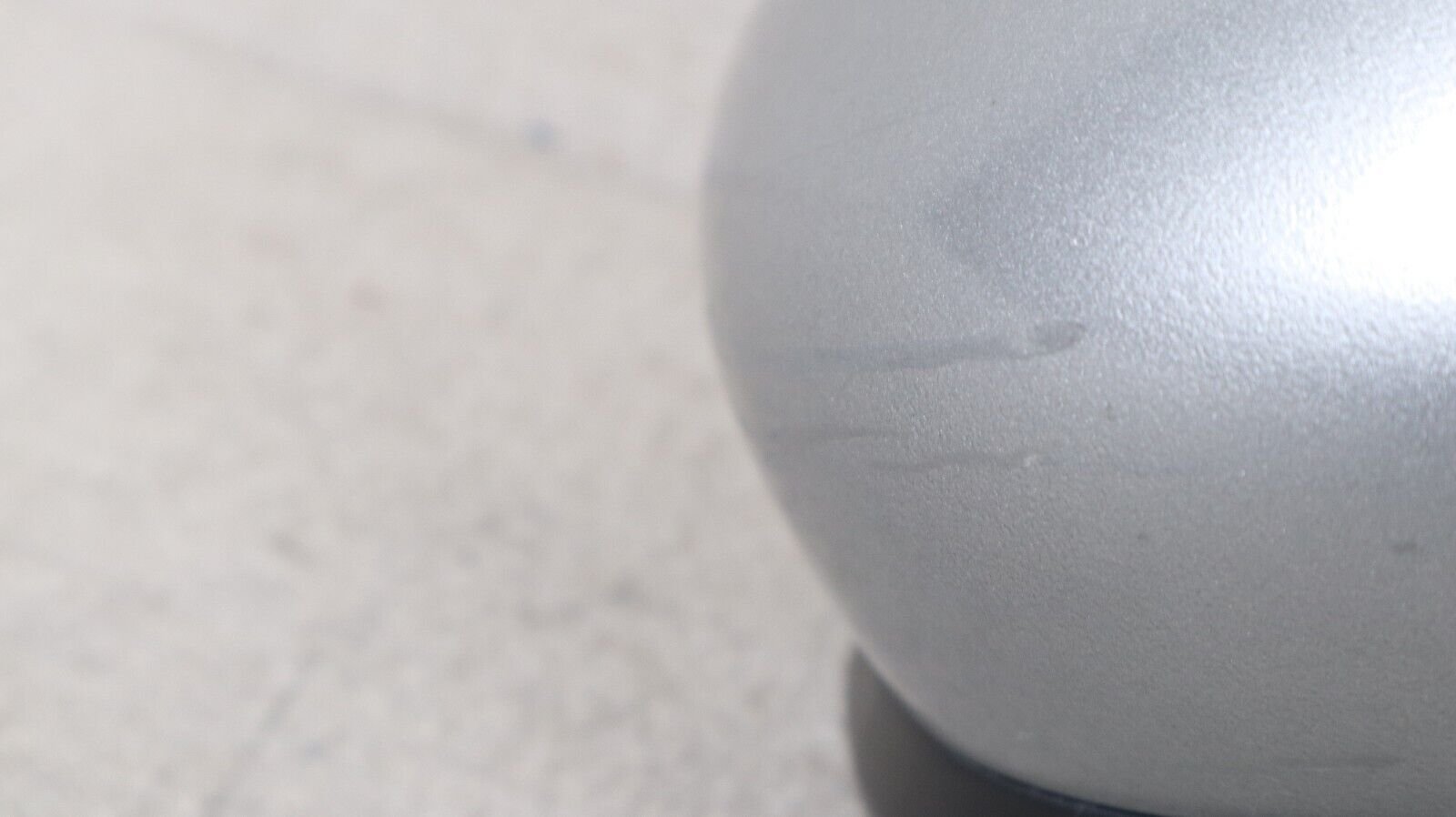 Nice! 2018-2024 Toyota Camry Right Pass Side View Door Mirror w/o Blind Spot OEM - Image 4