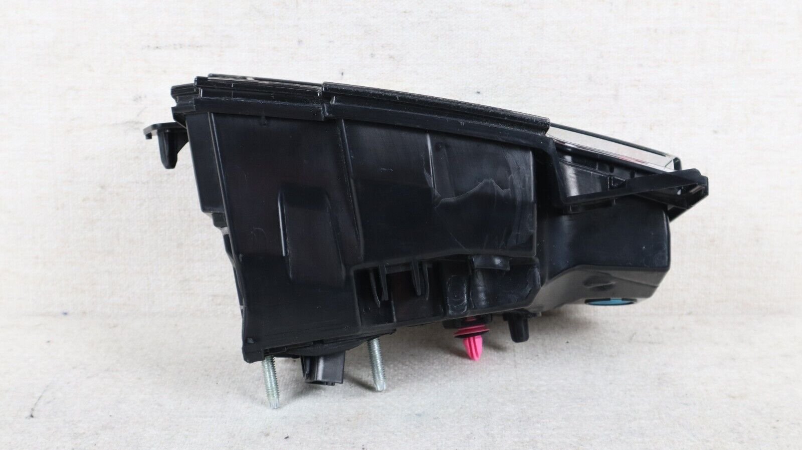 2020-2022 Land Range Rover Evoque Right Pass Rear Tail Light Tailgate LED OEM - Image 5