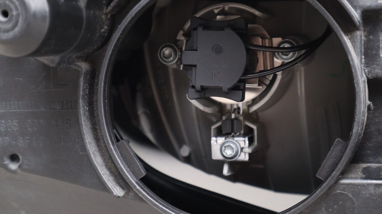 2015-2018 Mercedes C300 C350 C400 W205 Left Driver Side Headlight Halogen OEM - Image 7