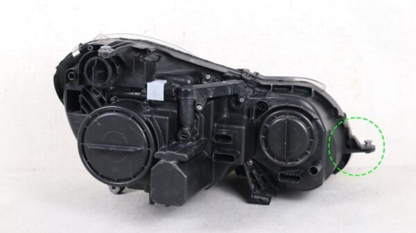 2007-2009 Mercedes E320 E350 E550 E63 Front Left Driver Headlight Halogen OEM - Image 2