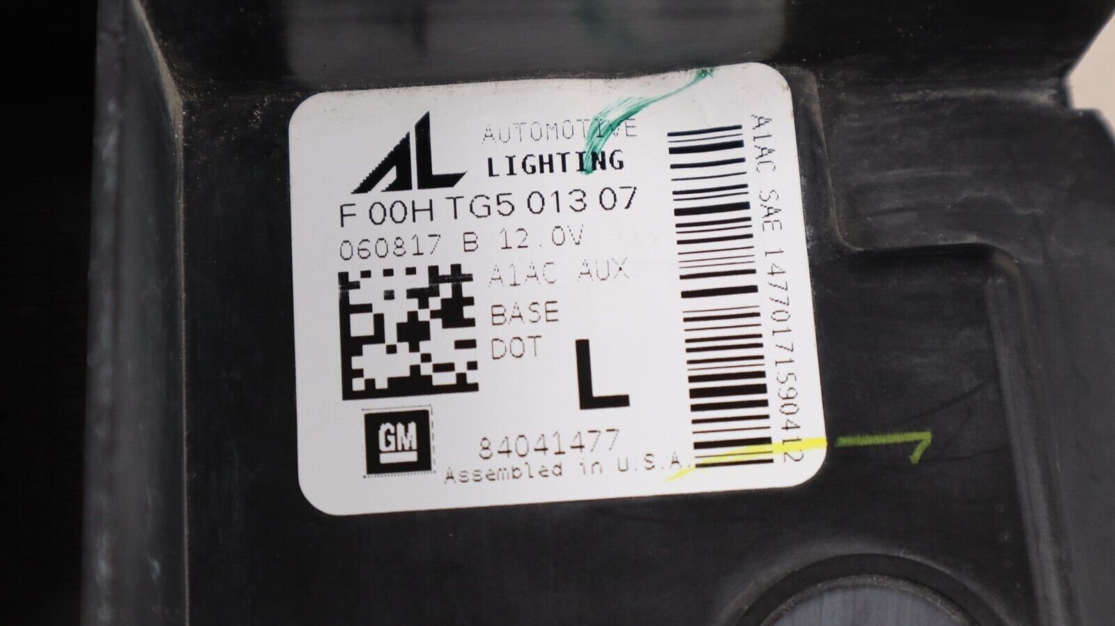 Mint! 2016-2018 Chevy Camaro LH Left Driver Side Fog Light LED OEM - Image 4