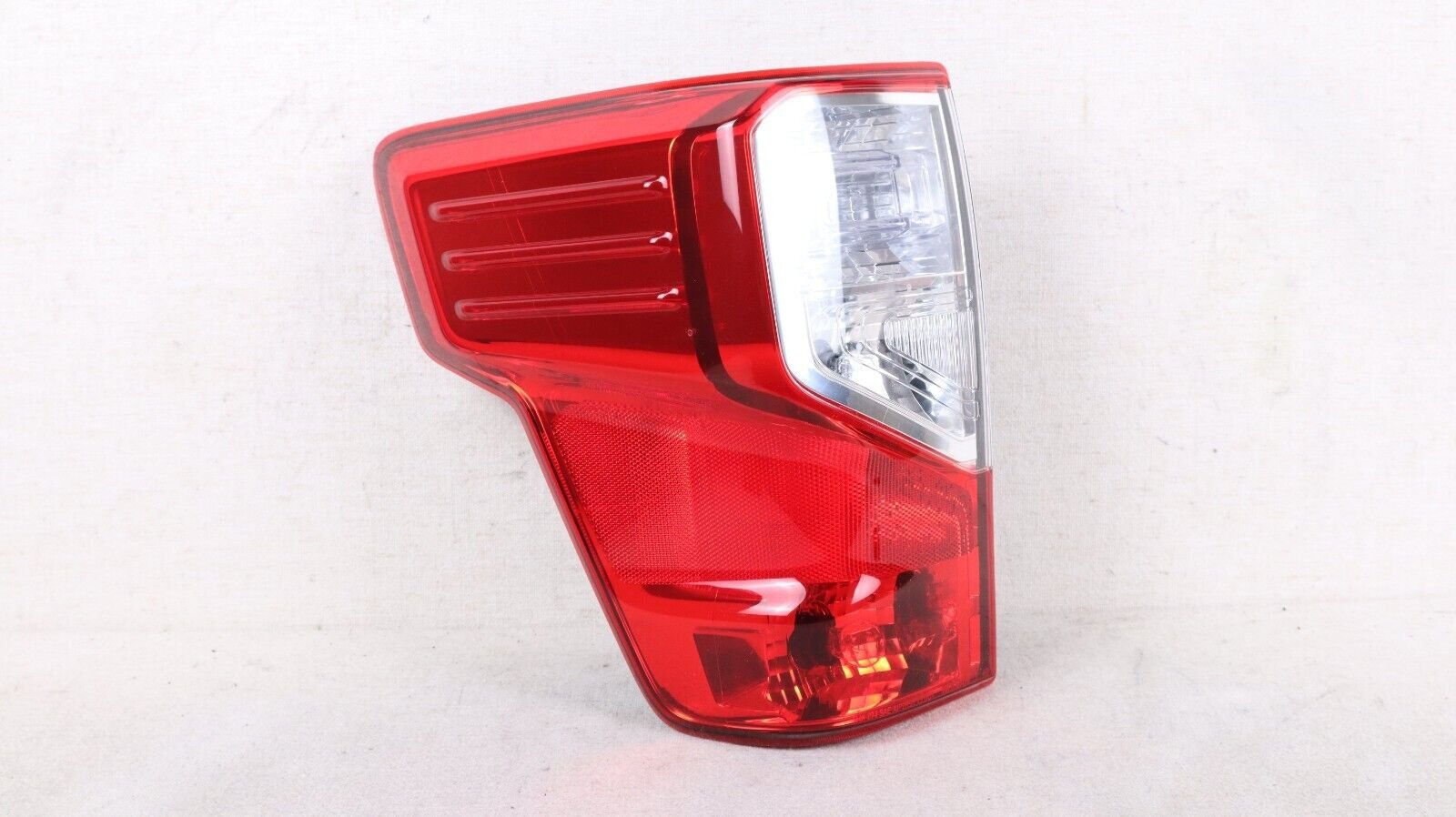 Nice! 2016-2020 Nissan Titan LH Left Driver Side Rear Outer Tail Light OEM