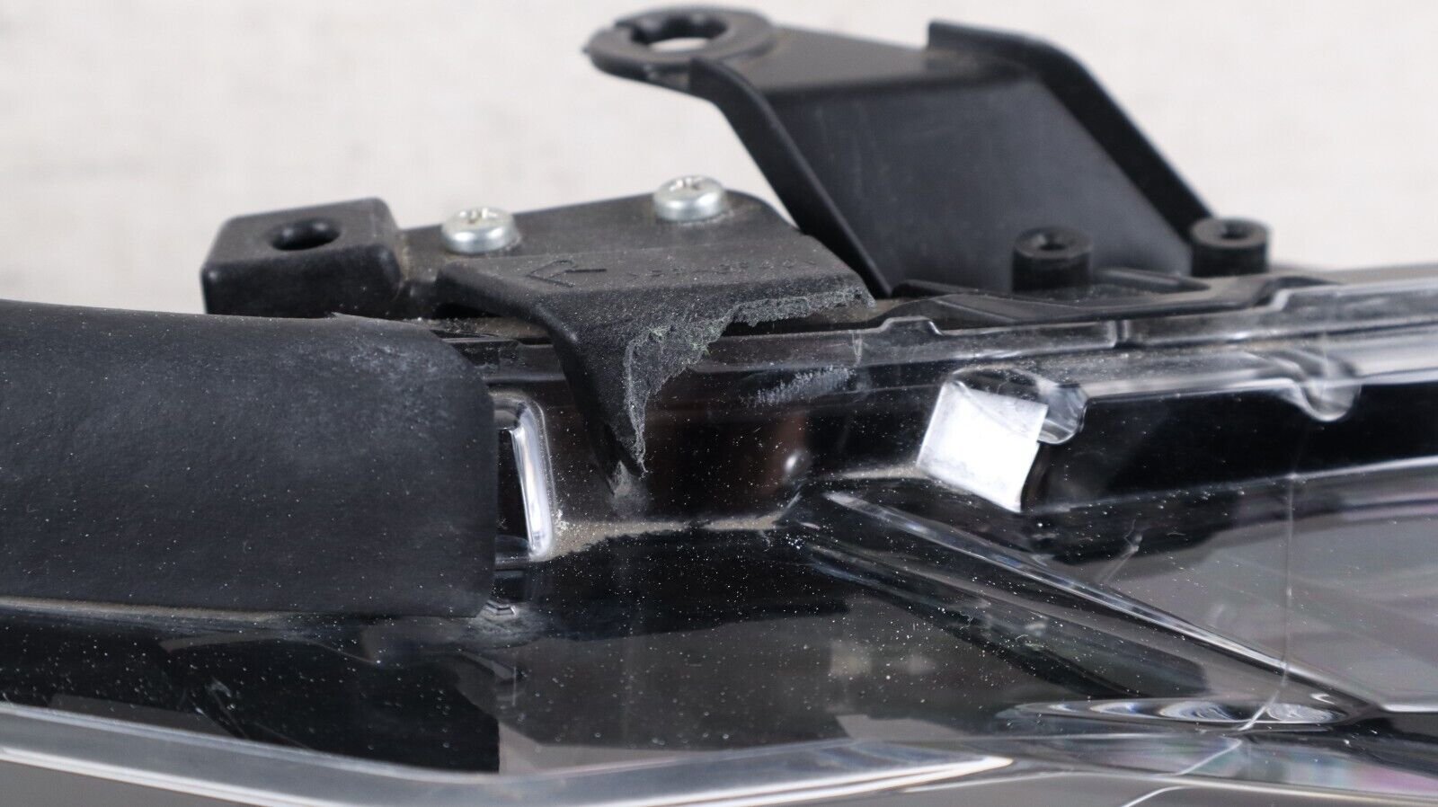 2017-2022 Toyota Prius Prime RH Right Passenger Headlight LED OEM - Image 5