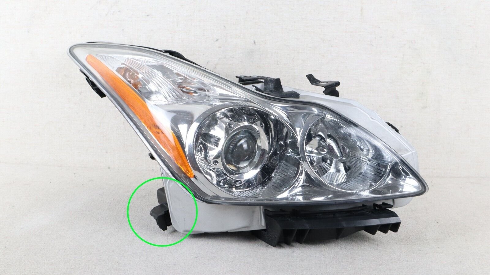 2007-2012 Mercedes GL-Class GL320 GL350 GL450 Right Passenger Headlight HID OEM - Image 3