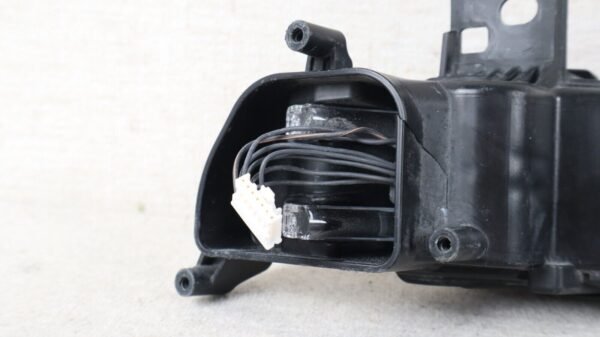 2017-2019 Porsche 911 RH Right Passenger Side Daytime Running Light DRL OEM - Image 7