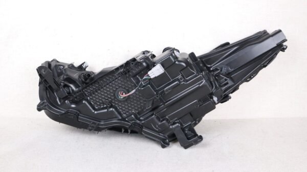 2020-2022 Toyota Highlander RH Right Passenger Side Headlight LED OEM - Image 9