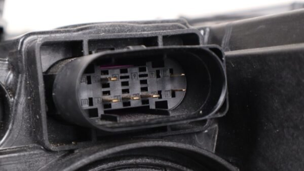 Nice! 2022-2025 Mercedes-Benz C300 C43 C63 RH Right Passenger Headlight LED OEM - Image 10